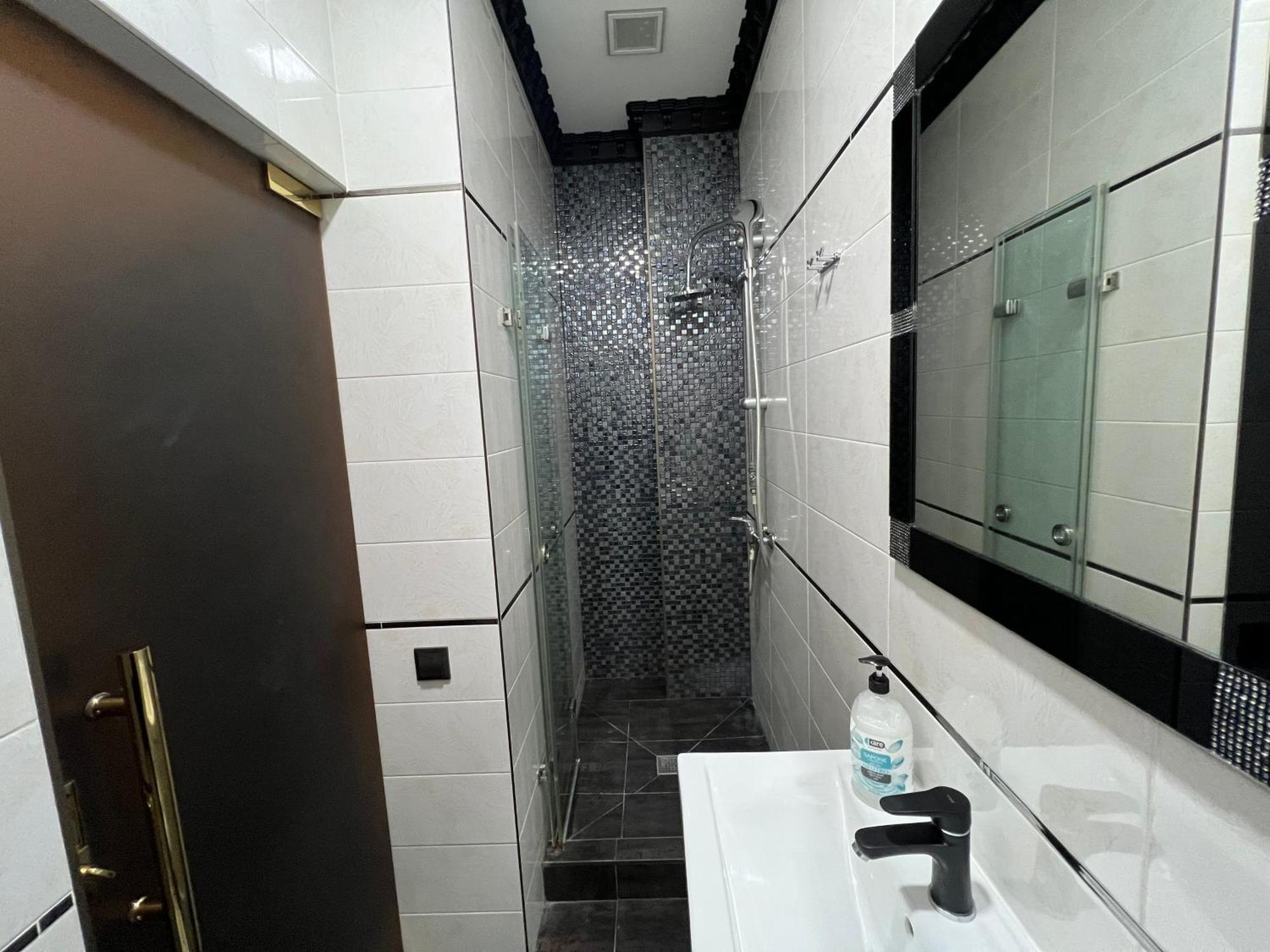 Center Apartment Κισινάου Εξωτερικό φωτογραφία