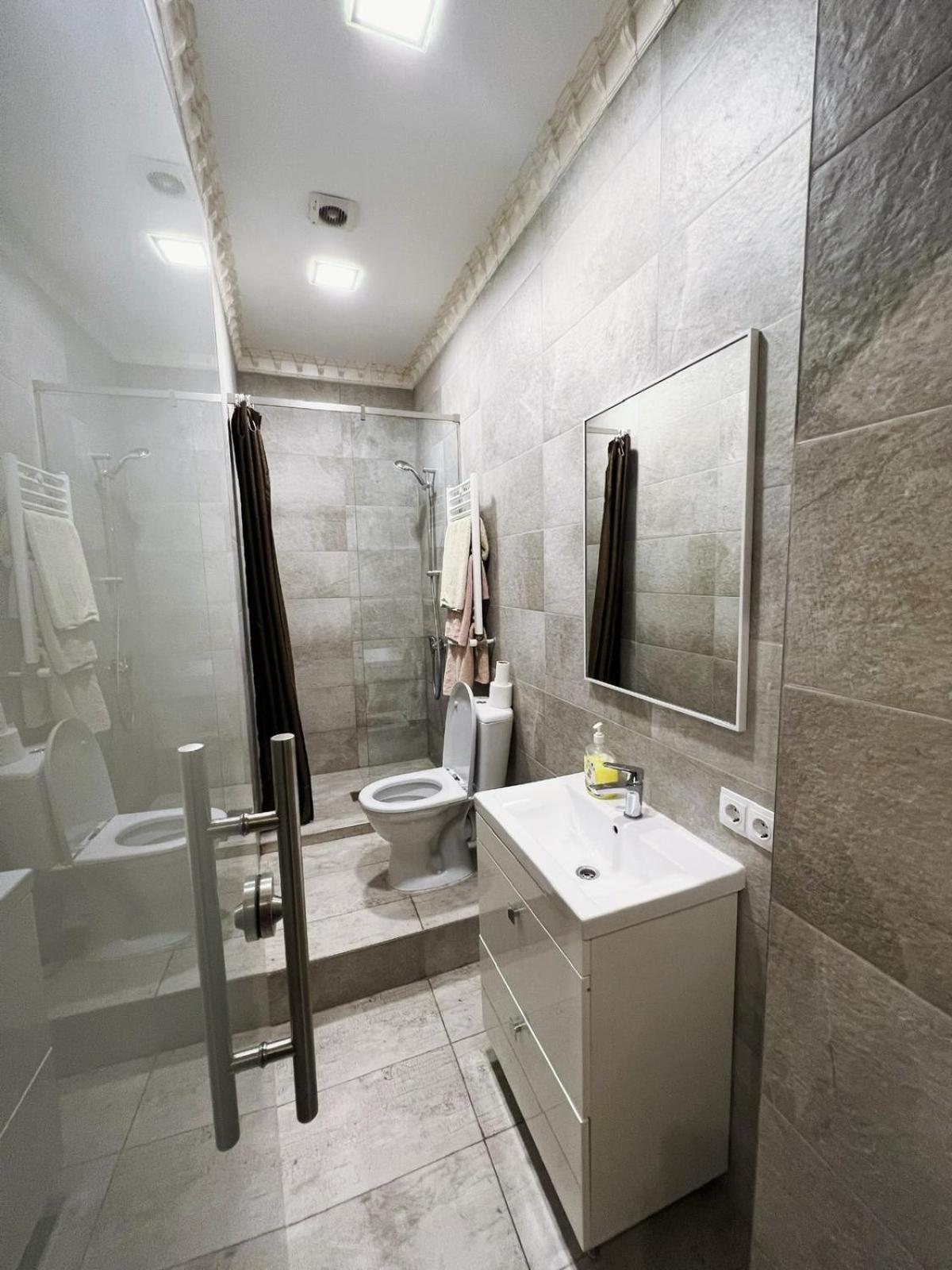 Center Apartment Κισινάου Εξωτερικό φωτογραφία